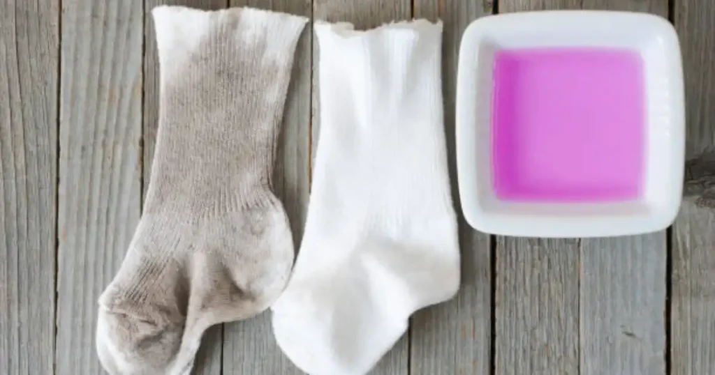 How to wash socks? Best Effective Guide For 2023