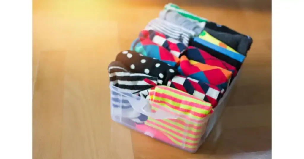 how to Store socks