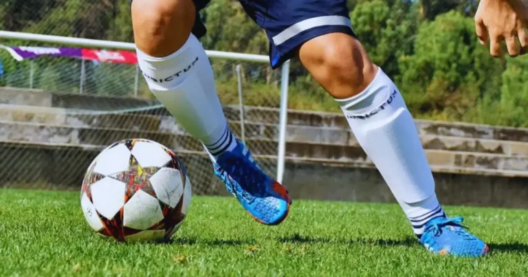 5 Best Football Scrunch Socks in 2023